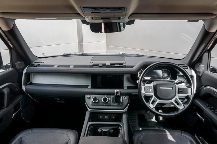 2023 Land Rover Defender 110 P400 S