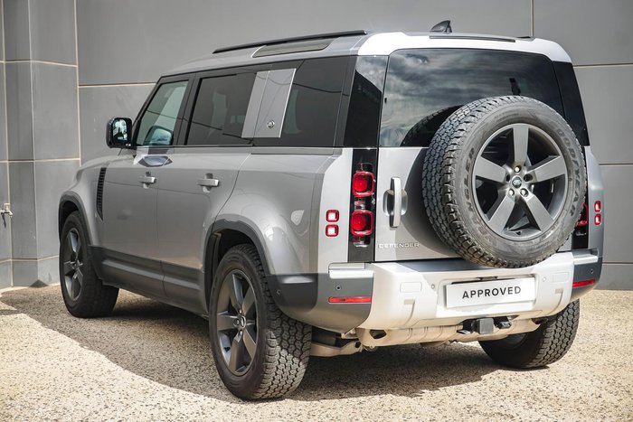 2023 Land Rover Defender 110 P400 S