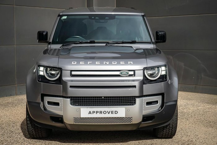 2023 Land Rover Defender 110 P400 S