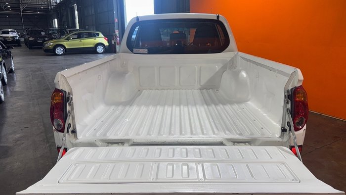 2013 Mitsubishi Triton GLX