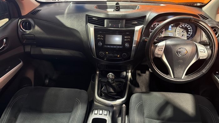 2016 Nissan Navara ST