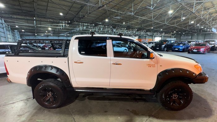 2010 Toyota Hilux SR5