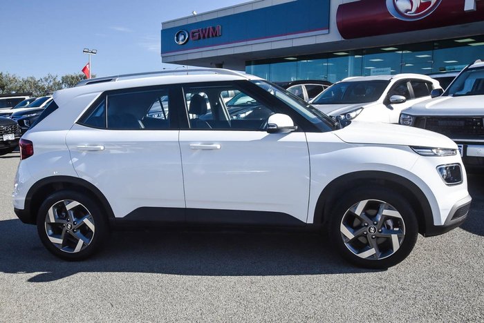 2022 Hyundai Venue Active