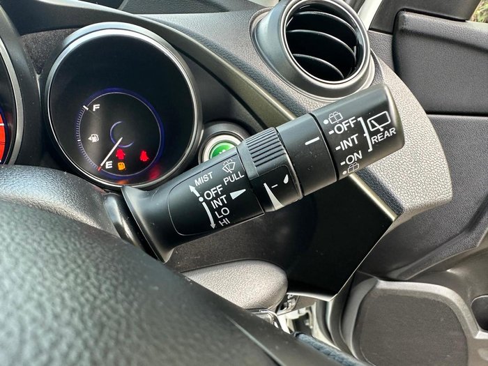 2012 Honda Civic VTi-S 9th Gen White Orchid