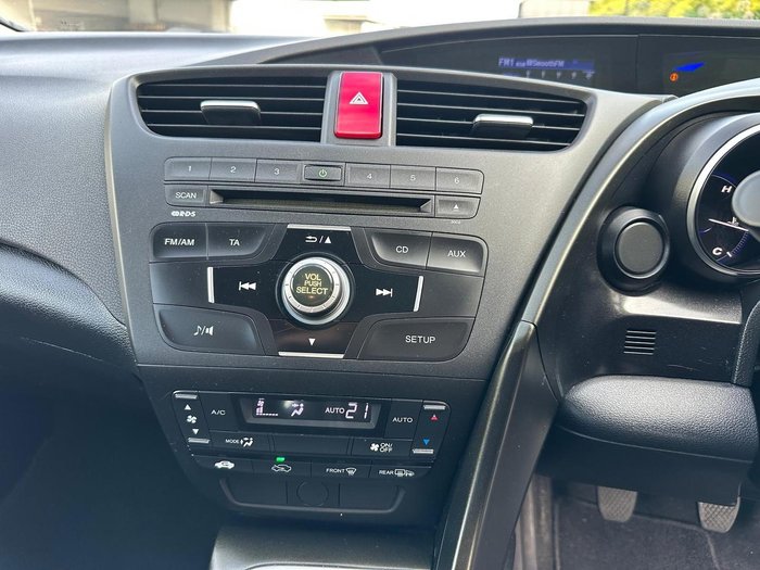 2012 Honda Civic VTi-S 9th Gen White Orchid