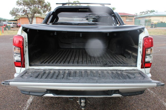 2022 Mitsubishi Triton GLS