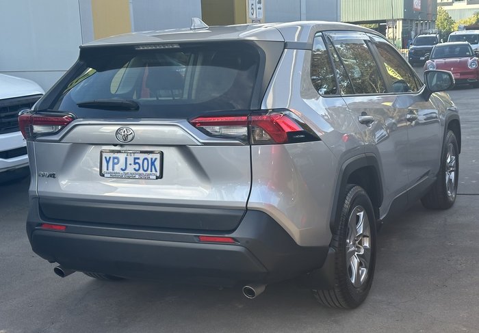 2022 Toyota RAV4 GX