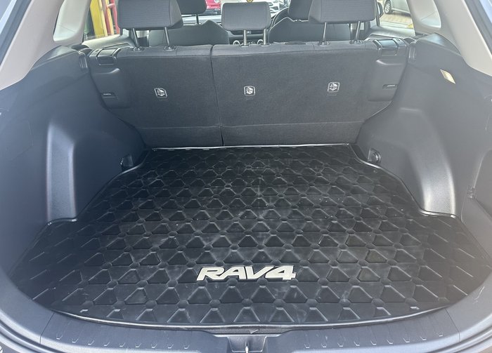 2022 Toyota RAV4 GX