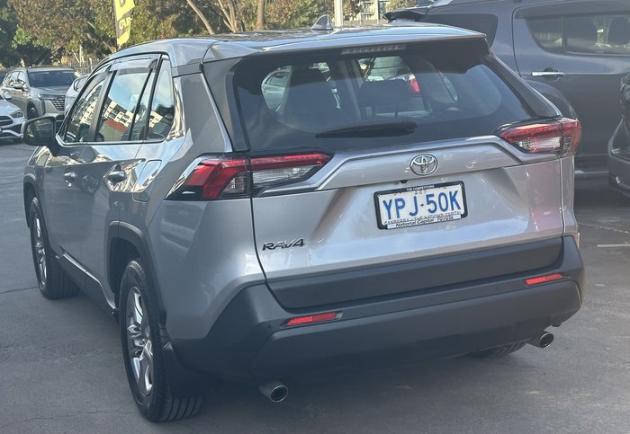 2022 Toyota RAV4 GX