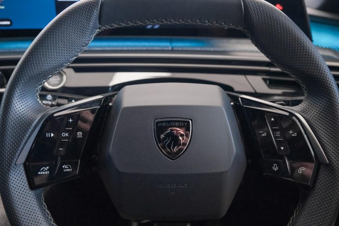 2024 Peugeot 3008 GT Hybrid