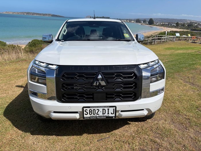 2025 Mitsubishi Triton GLS
