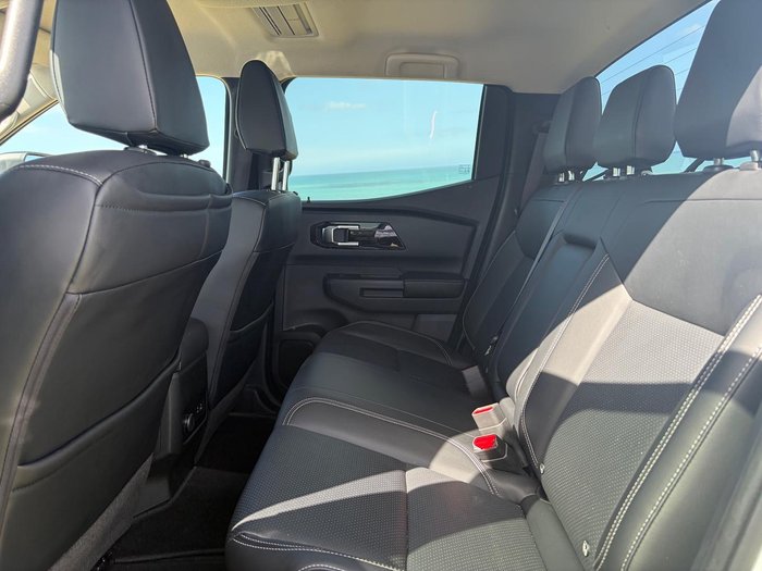 2025 Mitsubishi Triton GLS