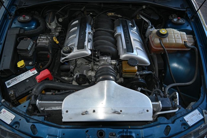 2002 Holden Calais