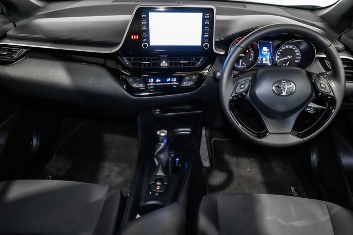 2022 Toyota C-HR GXL