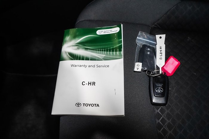 2022 Toyota C-HR GXL
