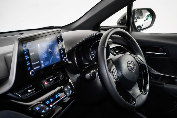 2022 Toyota C-HR GXL