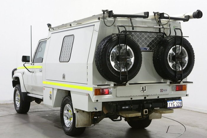 2022 Toyota Landcruiser GXL