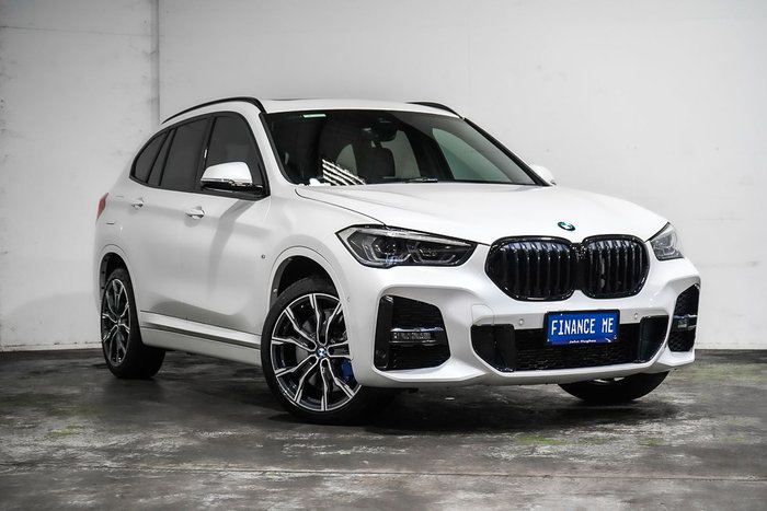 2022 BMW X1