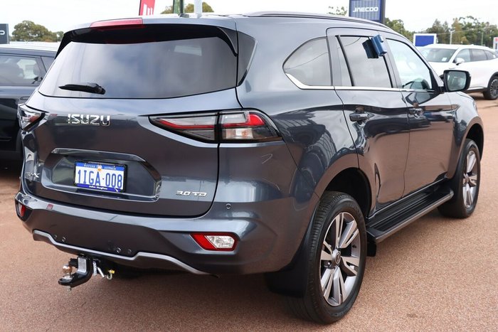 2024 Isuzu MU-X LS-T