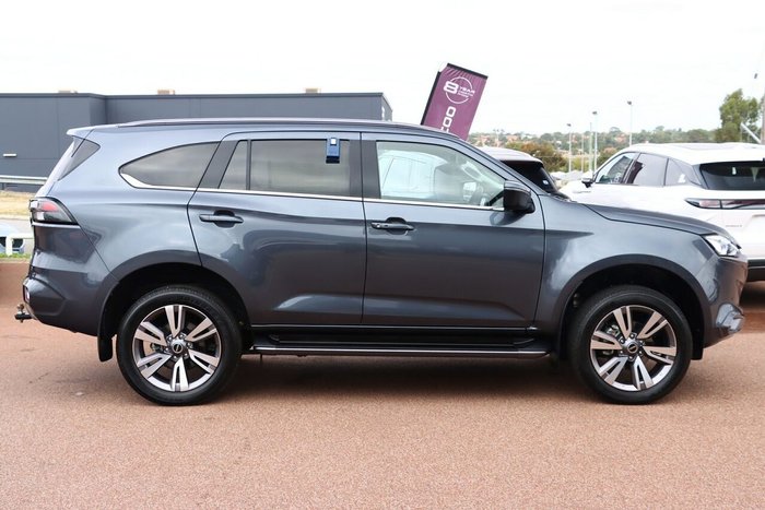 2024 Isuzu MU-X LS-T