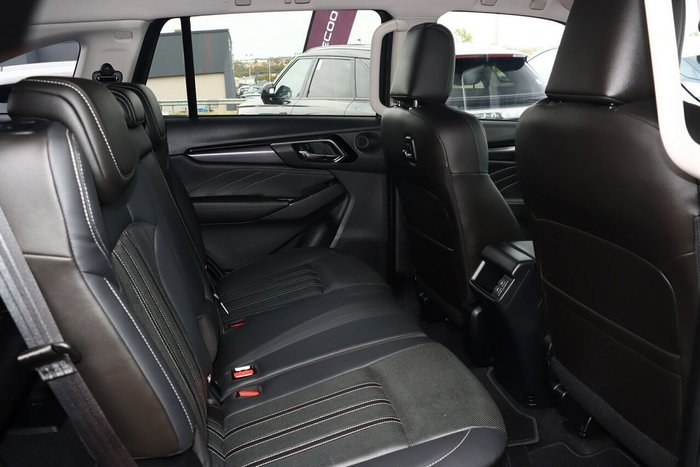 2024 Isuzu MU-X LS-T