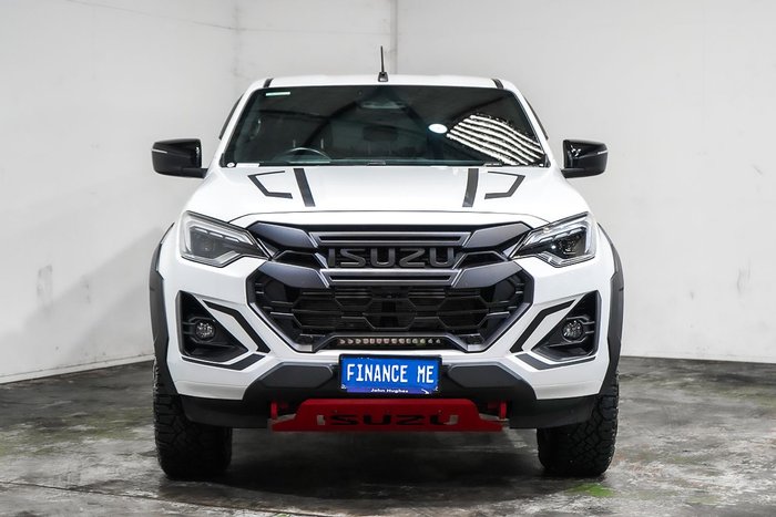 2025 Isuzu D-MAX BLADE