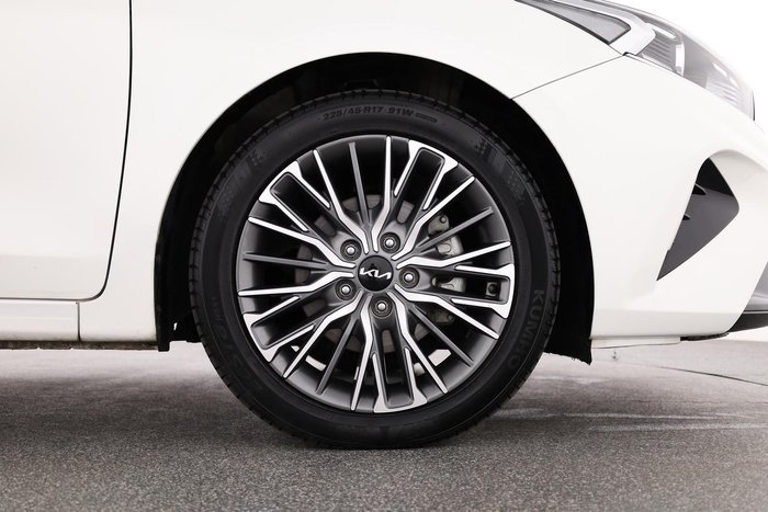 2022 Kia Cerato Sport+