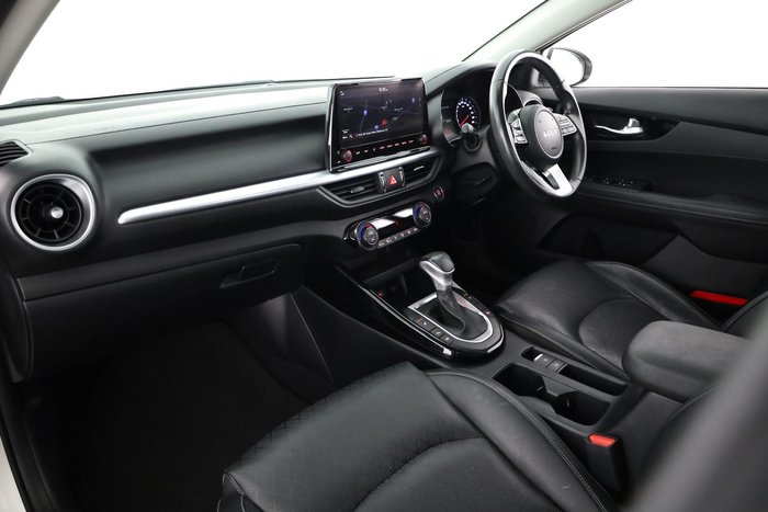 2022 Kia Cerato Sport+