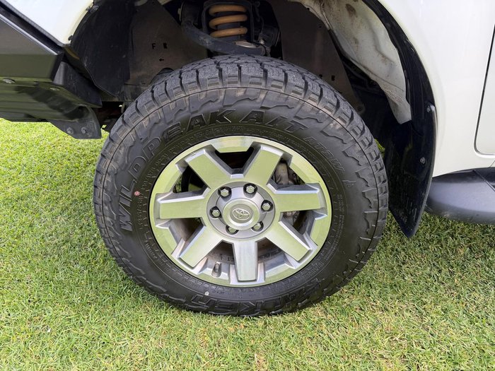 2021 Toyota Hilux SR5