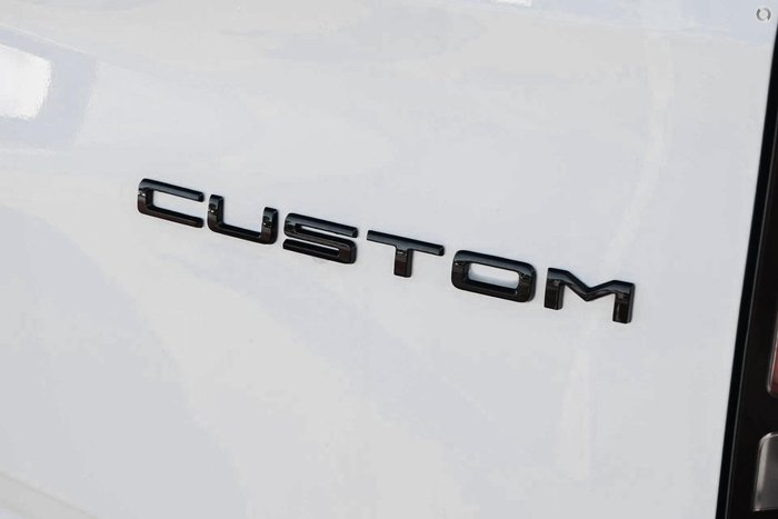 2025 Ford Transit Custom Trend SWB