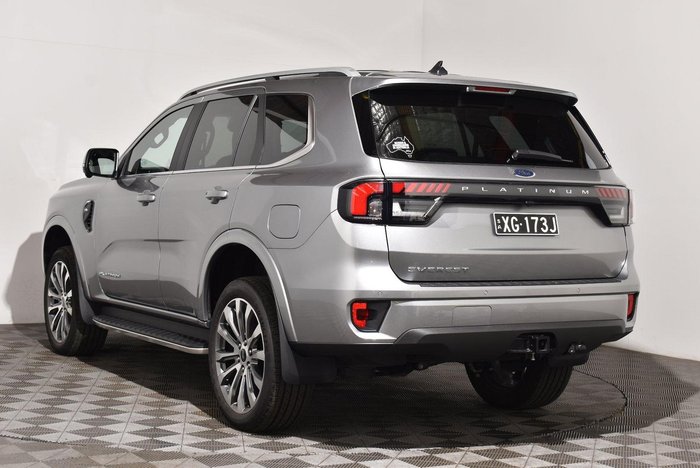 2025 Ford Everest Platinum