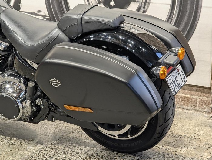 2020 Harley-Davidson Sport Glide 107 (FLSB) Softail Black