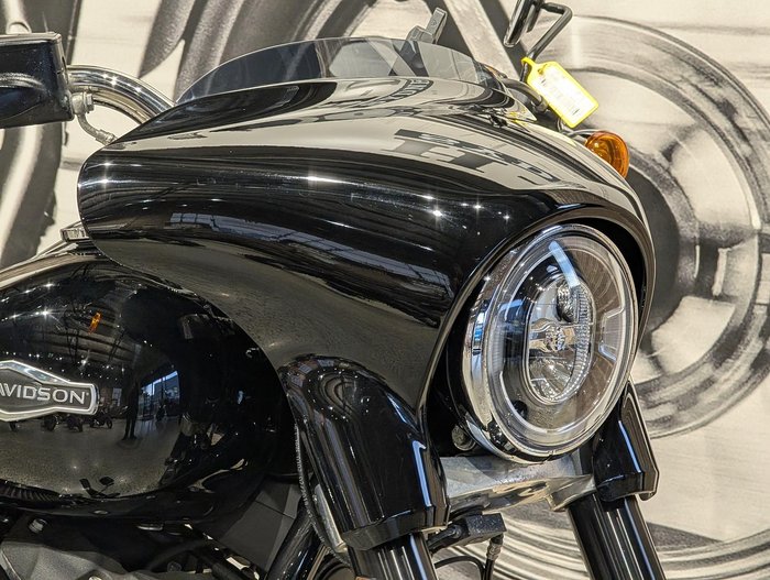 2020 Harley-Davidson Sport Glide 107 (FLSB) Softail Black