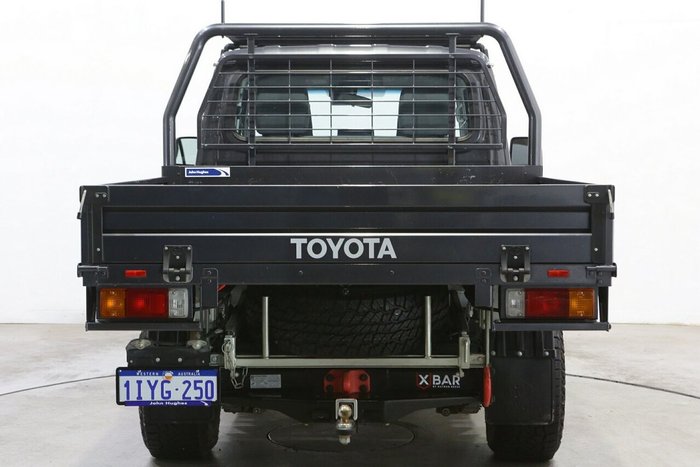 2023 Toyota Landcruiser GXL