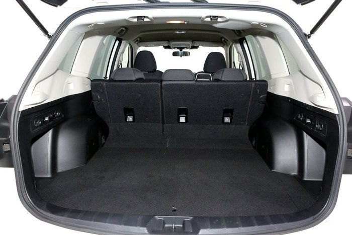 2023 Subaru Forester Hybrid L