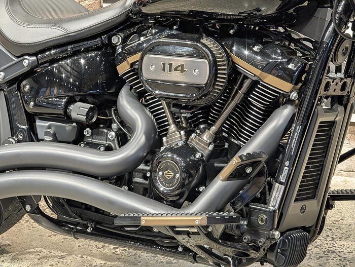 2020 Harley-Davidson Fat Boy 114 Anniversary (FLFBSANV) Softail Black