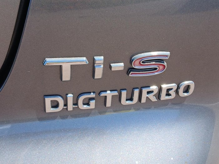 2019 Nissan JUKE Ti-S