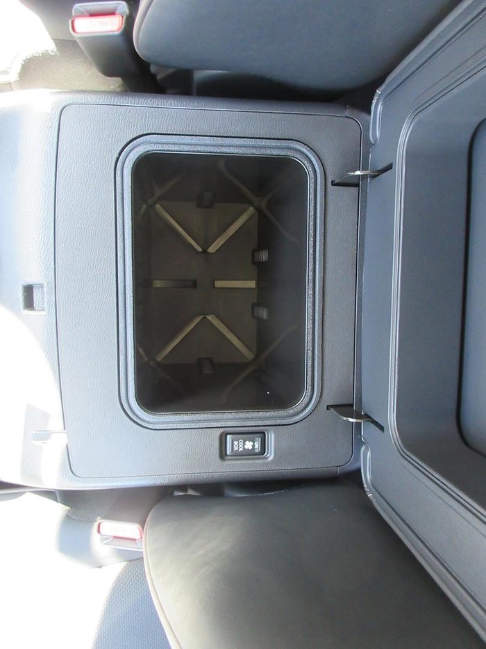 2025 Nissan Patrol Ti-L