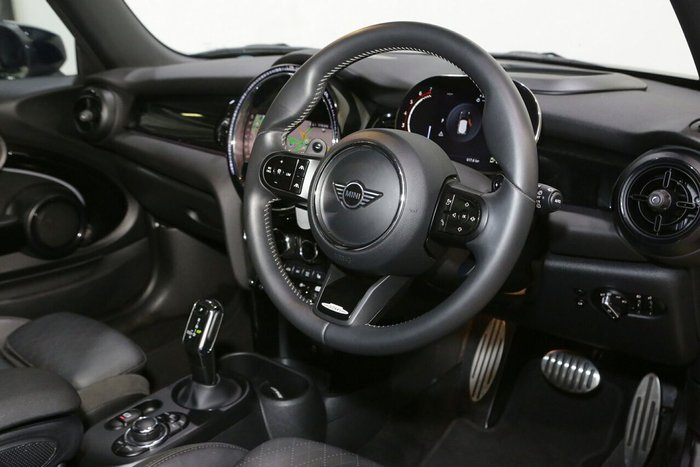 2022 MINI Hatch John Cooper Works Classic