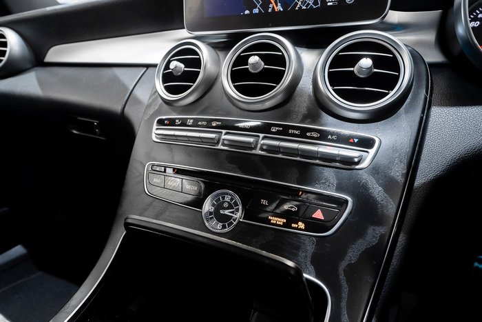 2017 Mercedes-Benz C-Class C300 S205 Obsidian Black