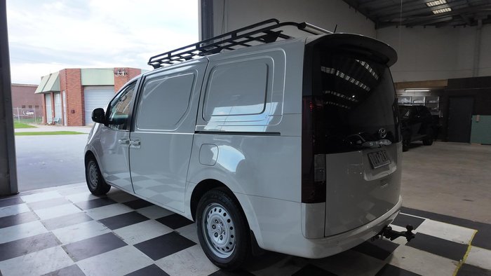 2021 Hyundai STARIA LOAD US4.V1 MY22 Creamy White