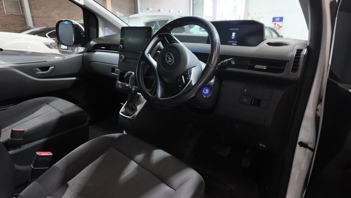 2021 Hyundai STARIA LOAD US4.V1 MY22 Creamy White