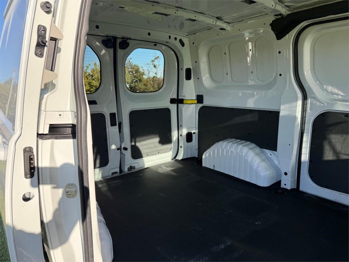 2024 LDV DELIVER 7 SWB LOW ROOF OPTION PACK