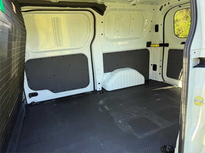 2024 LDV DELIVER 7 SWB LOW ROOF OPTION PACK