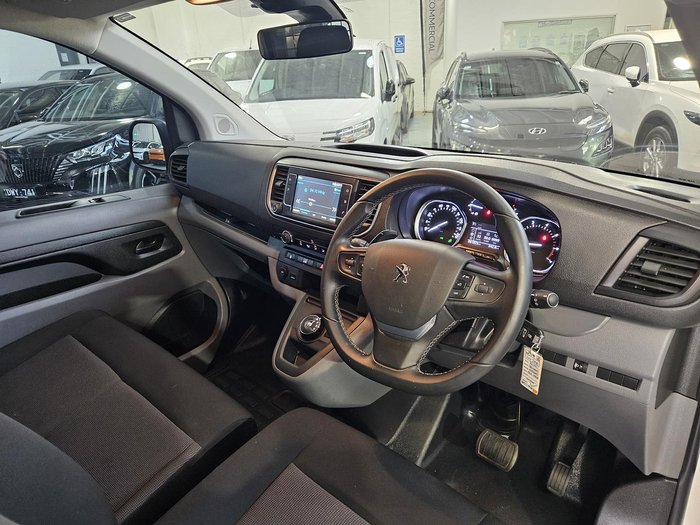 2022 Peugeot Expert Pro