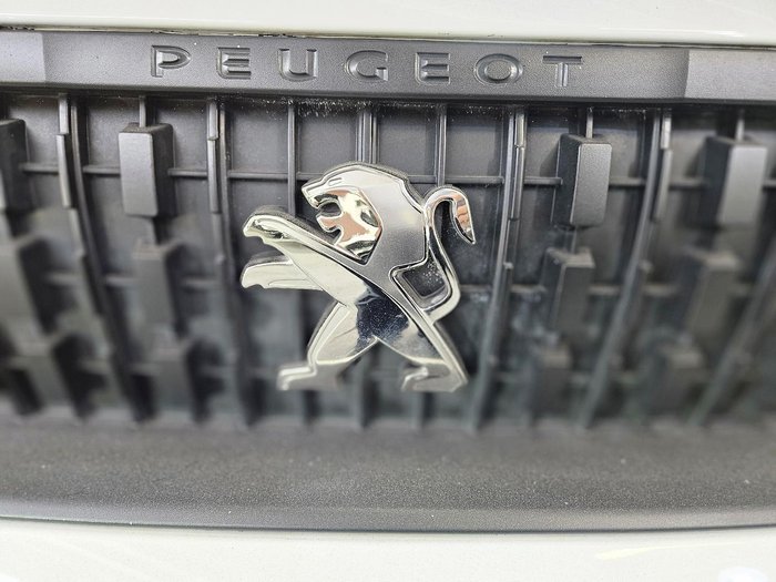 2022 Peugeot Expert Pro
