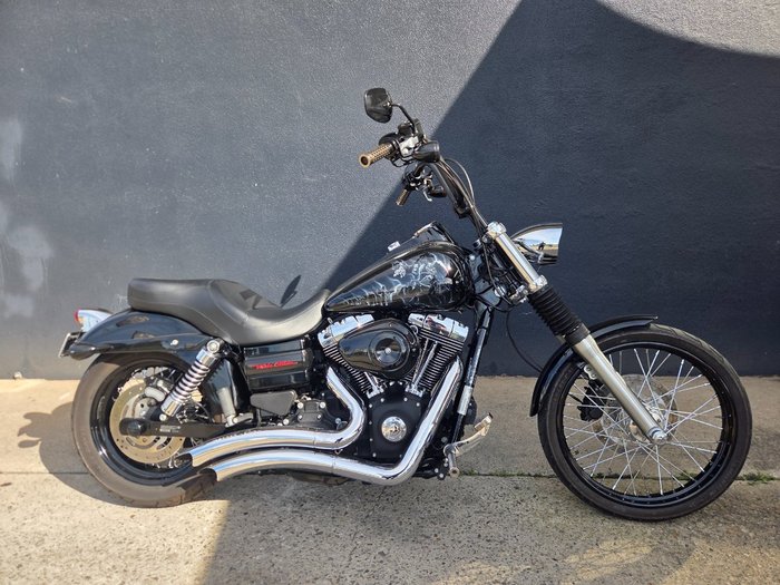 2014 HARLEY-DAVIDSON FXDWG WIDE GLIDE BLACK