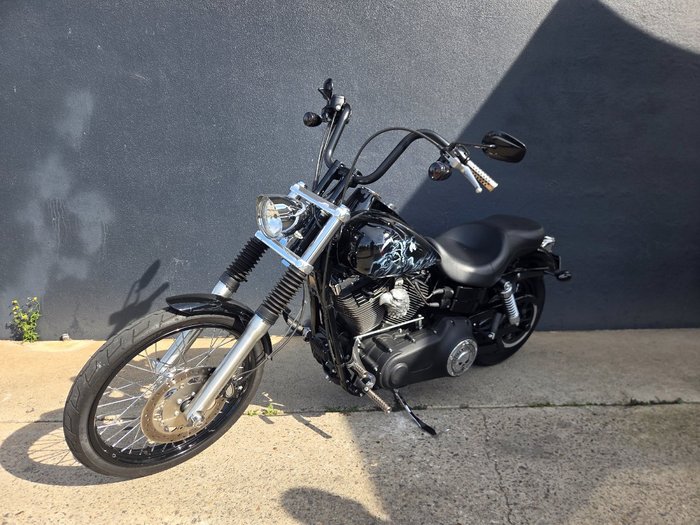 2014 HARLEY-DAVIDSON FXDWG WIDE GLIDE BLACK