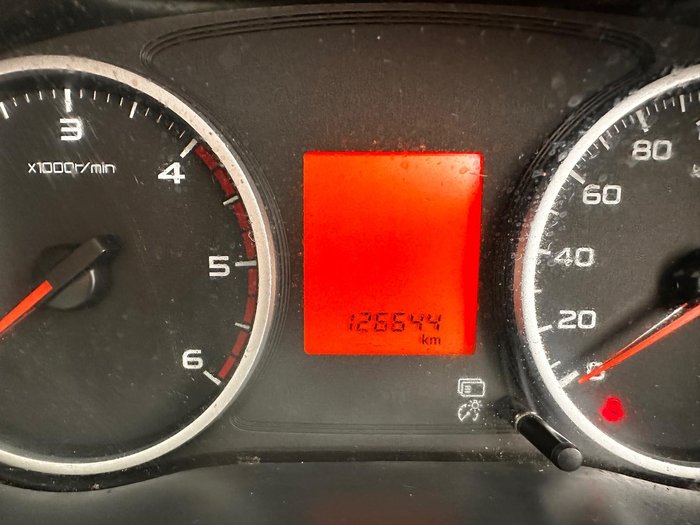 2016 Mitsubishi Triton GLX+