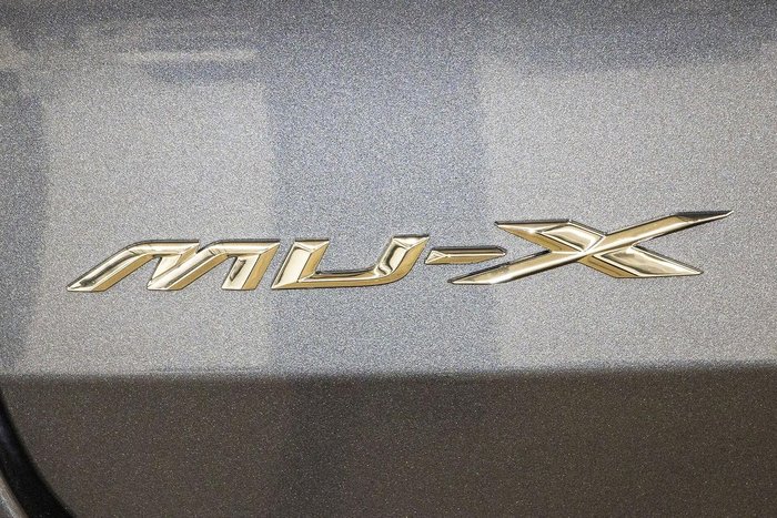 2025 Isuzu MU-X LS-T